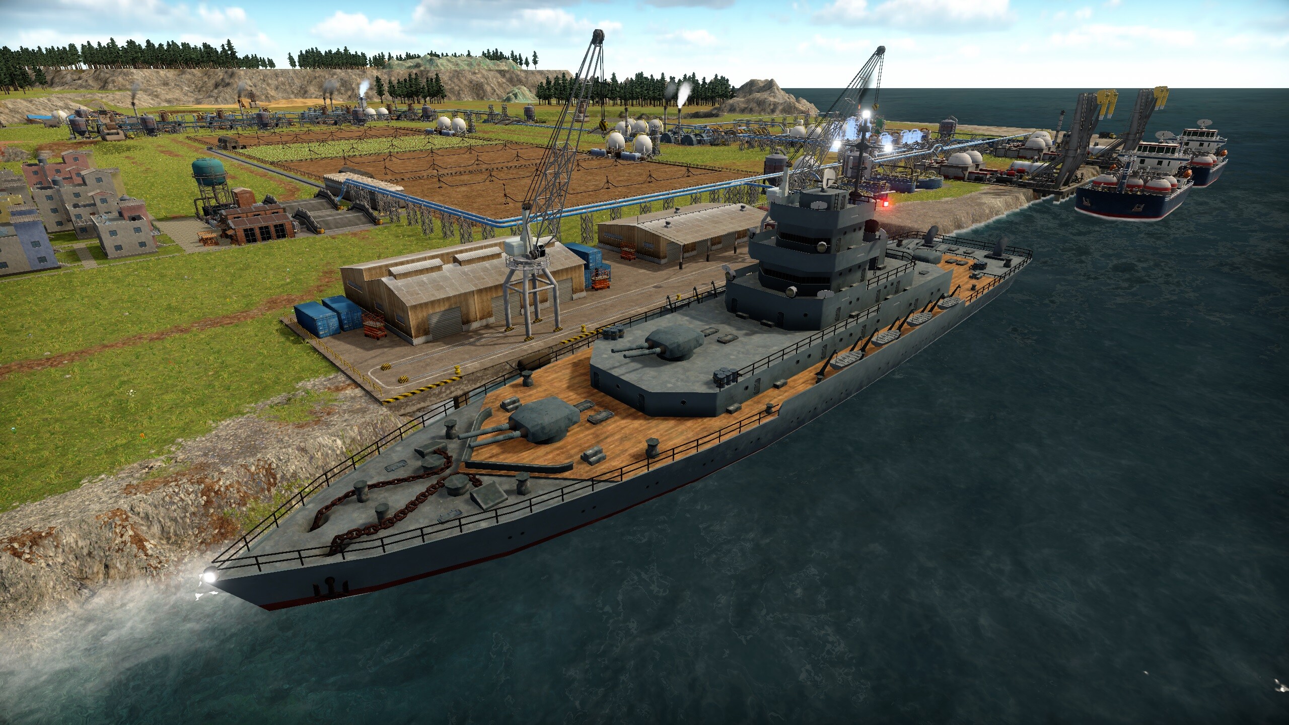 McRib’s battleship is ready to fight pirates!